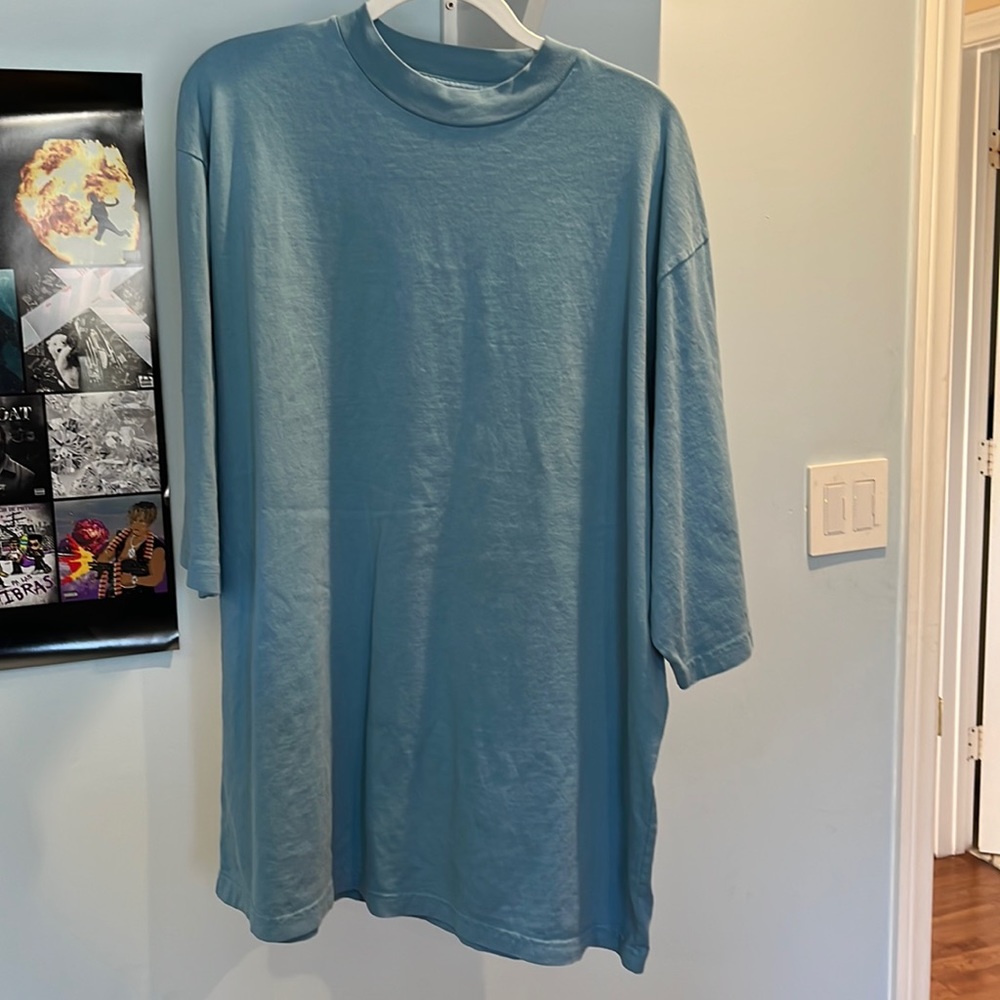 Yeezy Balenciaga Free Hoover t shirt